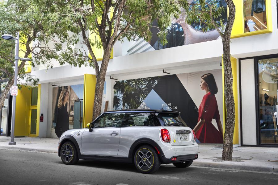  Mini Cooper SE (F56) 2020 года  (NA) (фото 202 из 342)